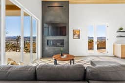 Desert Ridge - Hot Tub, Fire Pit, BBQ, Out Door Shower & Incredi