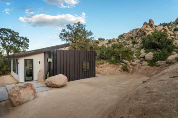 A Little Tish - Secluded Stargazers Getaway