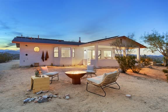 Terracasa - Hot Tub, Fire Pit, Outdoor Shower & Endless Views